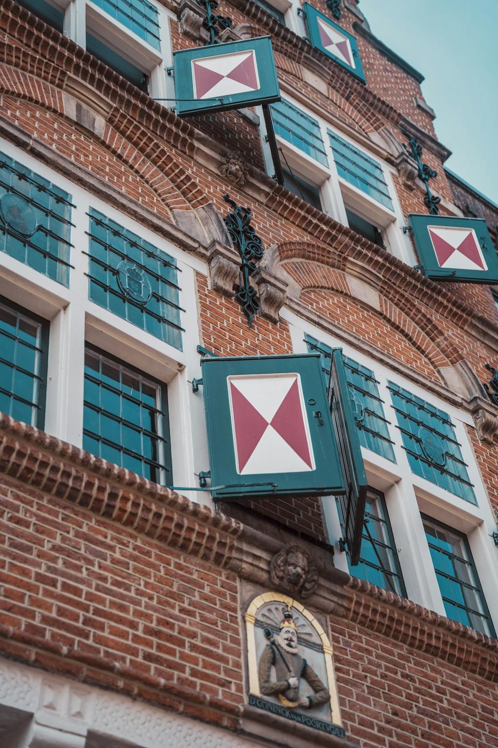 Heritage detail